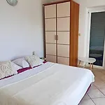 In With Sea View, Terrace, Air Conditioning, Wifi 3812-2 아파트