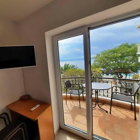 In With Sea View, Terrace, Air Conditioning, Wifi 3812-2 Apartment *